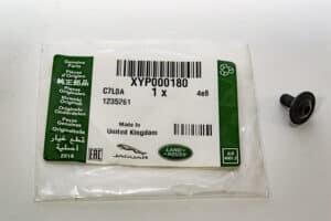 XYP000180LR